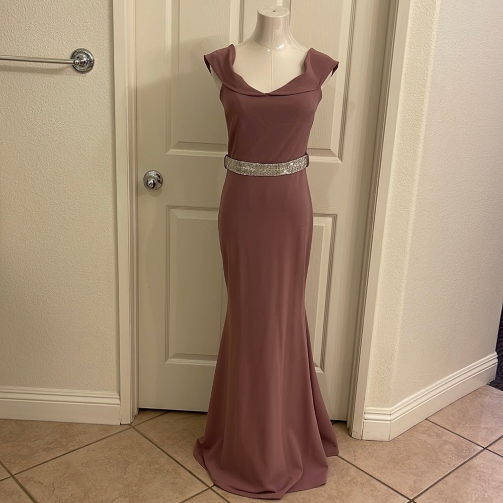 Woman’s long gown in size 2